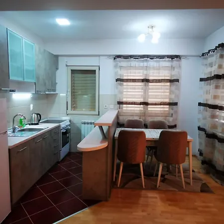 Apartman Splendid Two Bedroom Anastas Mitrev 25