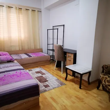 Apartman Splendid Two Bedroom Anastas Mitrev 25 Szkopje