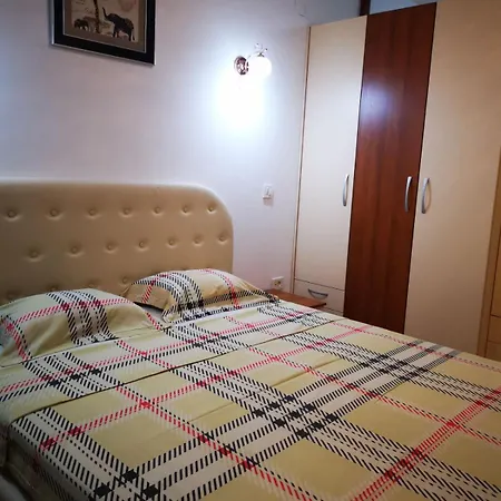 Apartman Splendid Two Bedroom Anastas Mitrev 25 Szkopje