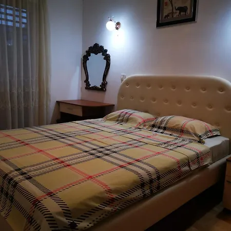 Splendid Two Bedroom Anastas Mitrev 25 Apartman