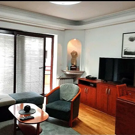 Apartman Splendid Two Bedroom Anastas Mitrev 25 *